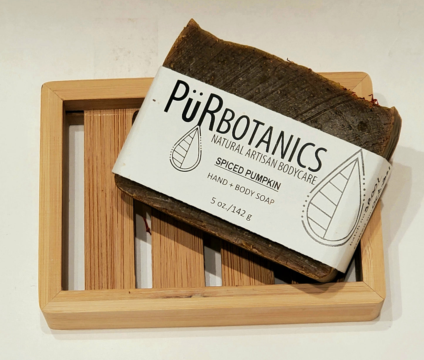 5 oz Artisan Soap with Bamboo soap dish